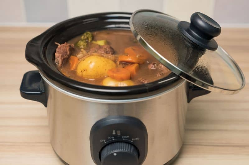  Sunvivi Triple Slow Cooker Buffet Servers and Warmer,3 Pot Food  Small Mini Manual Slow Cooker with Adjustable Temp Stainless Steel Lid  Rests,Removable Ceramic Pot,4.5 QT Black: Home & Kitchen