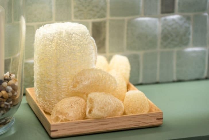 Happon Bath Shower Loofah Sponge, 4 Pack Body Wash Scrubber